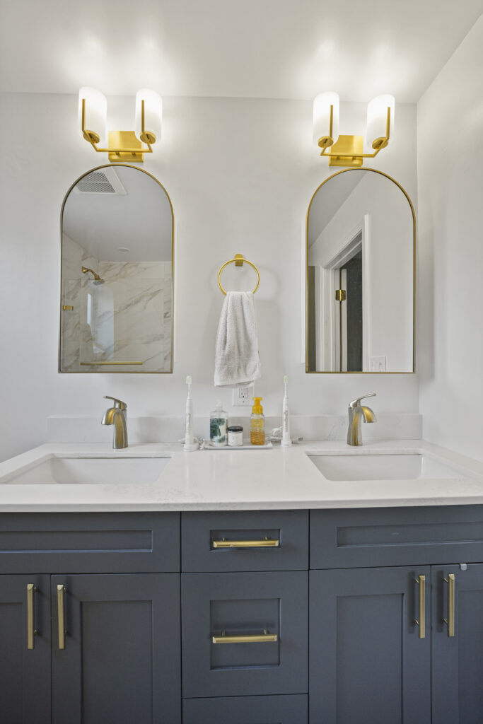 Modern Bathroom Design Trends in Orange County
